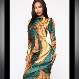 Fashion Nova “Fine Art” midi ( used)